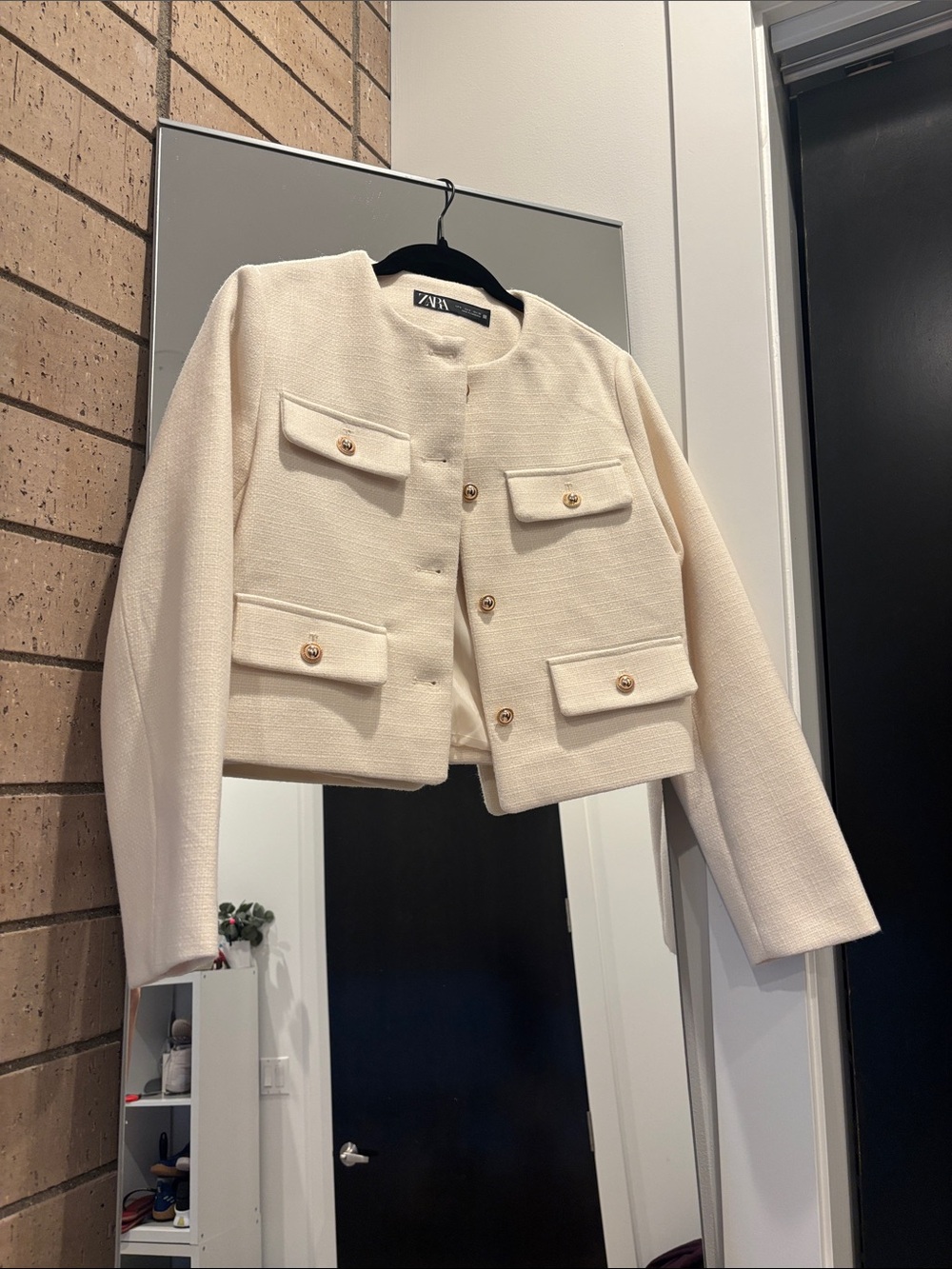 Zara Cream Textured Cropped Blazer with Gold Buttons - NWOT, size S